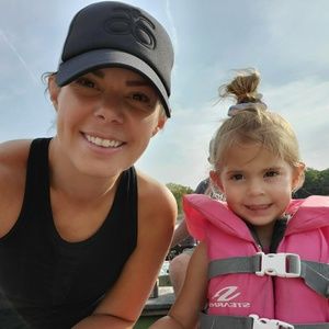 Meet your Posher, Cassie